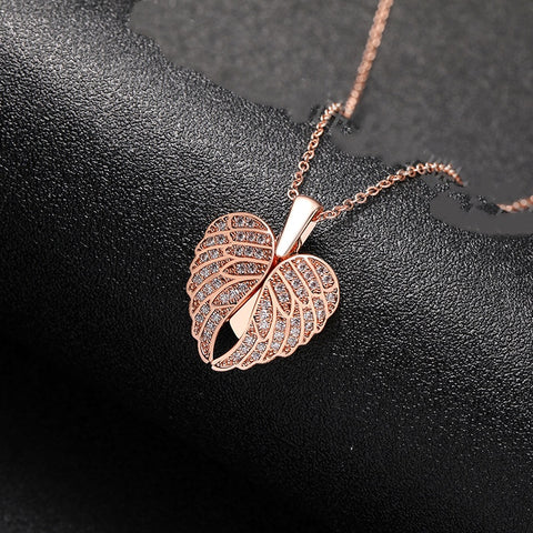 Stainless Steel Heart-shaped Wing Open-and-close Pendant