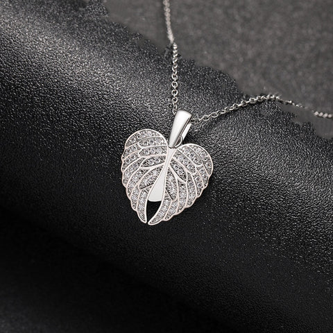 Stainless Steel Heart-shaped Wing Open-and-close Pendant